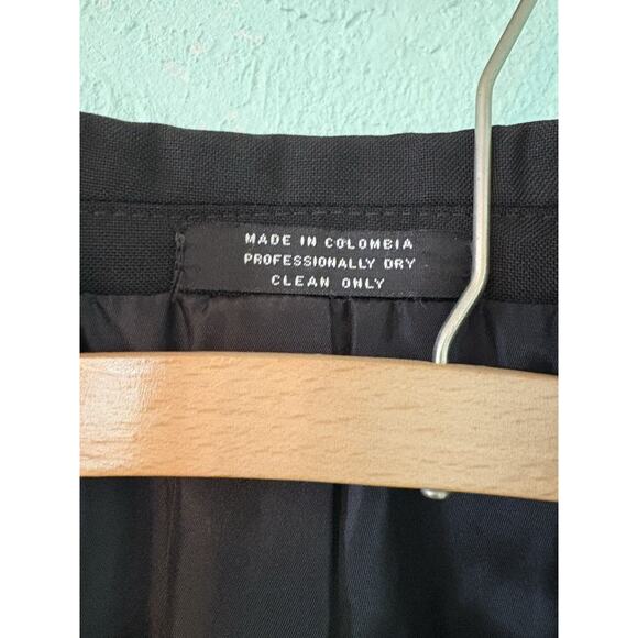 Men's Retro Andrew Fezza 40L Black Tuxedo Jacket with Collar & Satin Trim - Picture 2 of 6